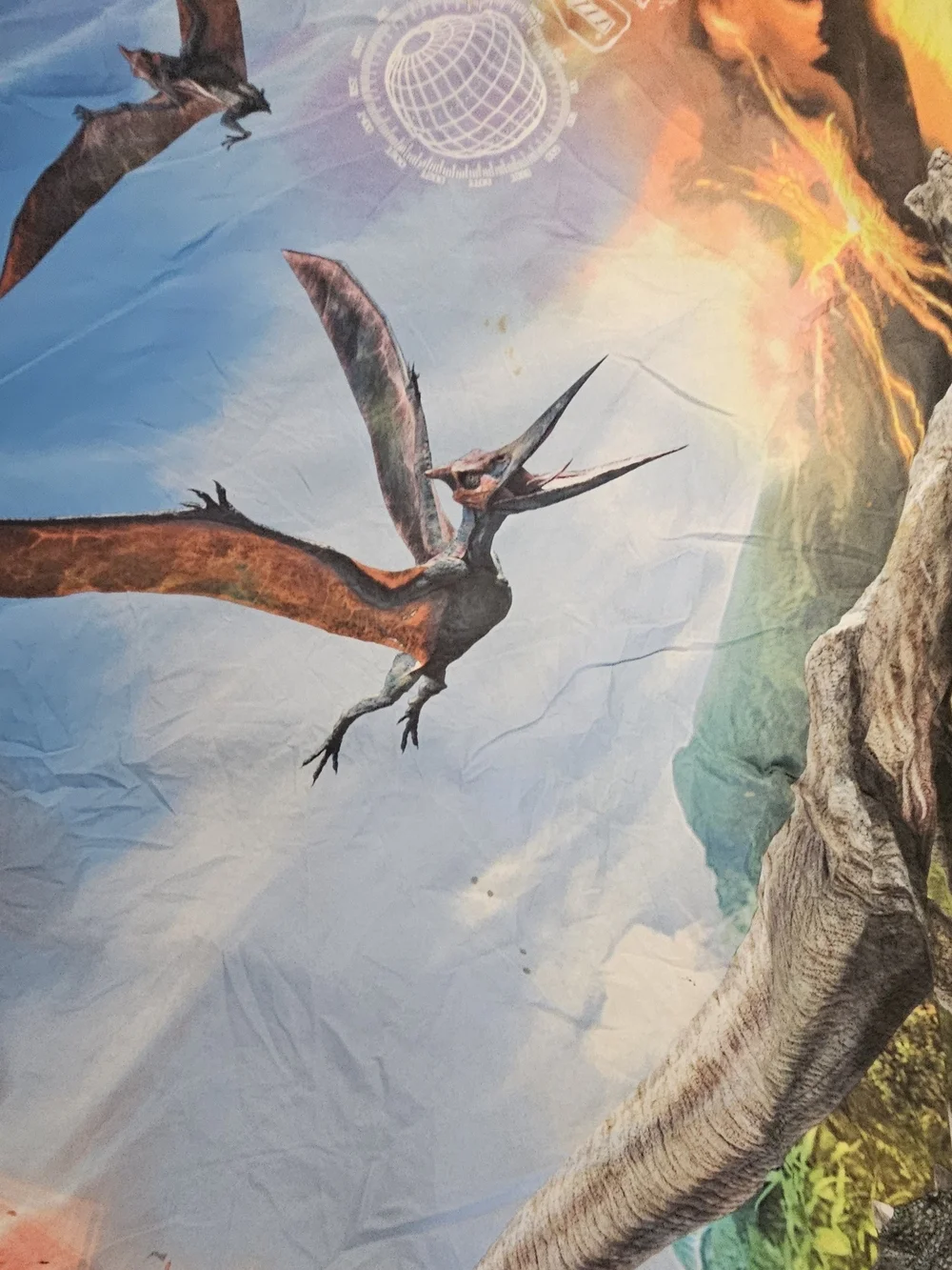 Jurassic World Sheet Set And Comforter.